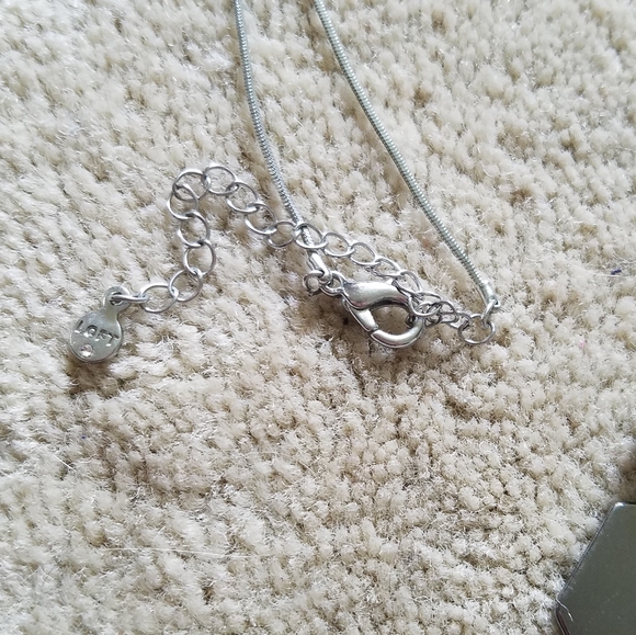 Loft Dangle Silver tone Necklace - Picture 7 of 7